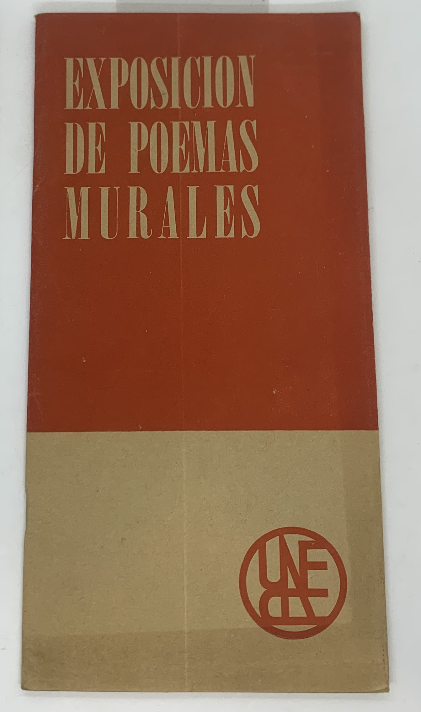 Exposicion de poemas murales