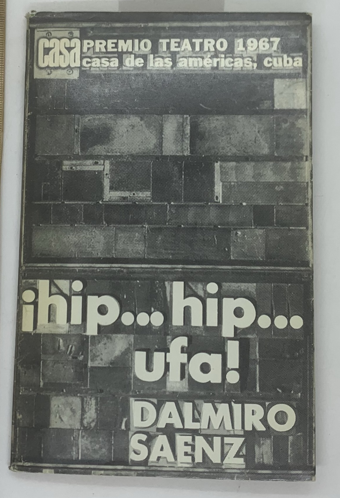 Hip ... hip ... ufa