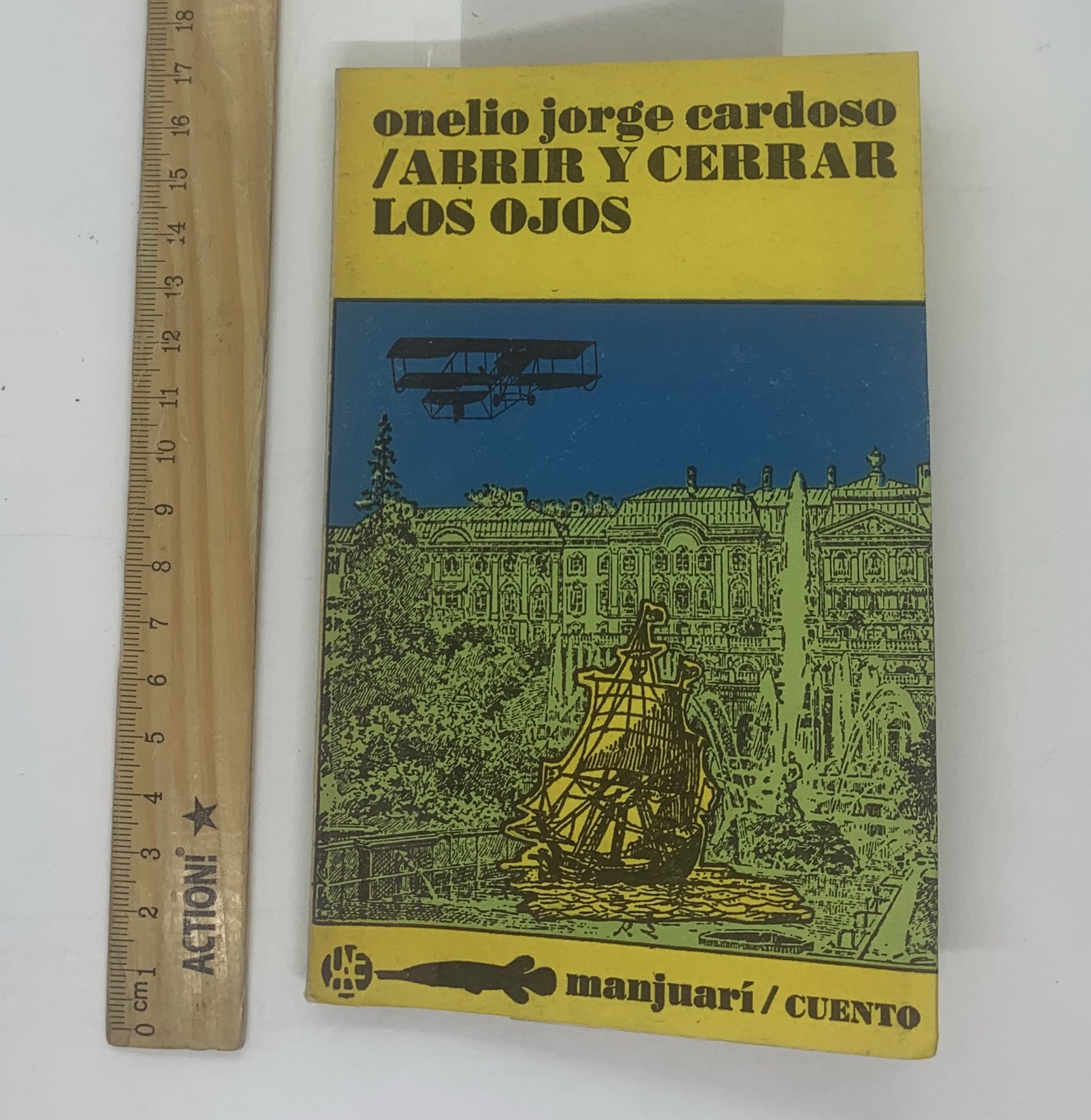 Abrir y cerrar los ojos